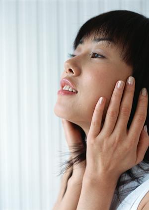 子宮頚部上皮内癌の治療なら塩崎クリニックへ